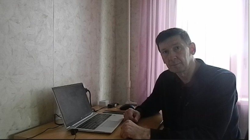 Олексій Губанов за ноутбуком долучився до заходу