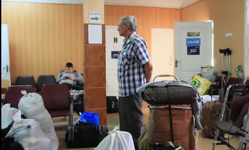 На Харківщині працює транзитний евакуаційний центр для донеччан