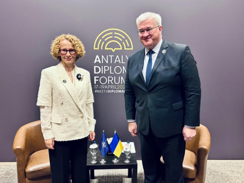 Андрій Сибіга провів зустріч із заступницею Генерального секретаря НАТО Радмилою Шекеринською