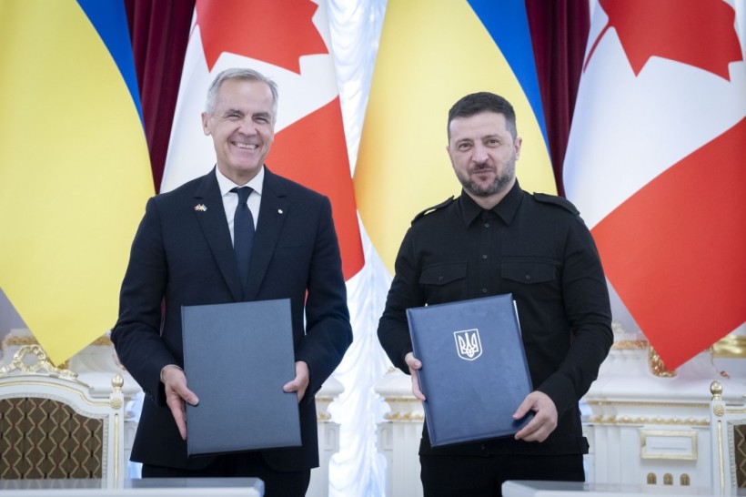 Володимир Зеленський і Марк Карні підписали План дій з реалізації Угоди про співробітництво у сфері безпеки між Україною та Канадою