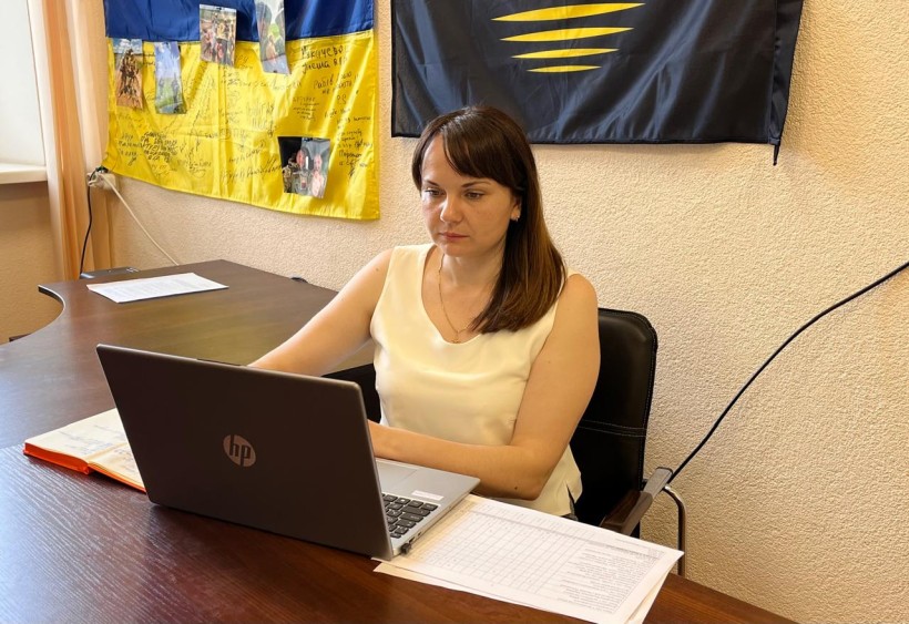 Заступник начальника управління з питань ветеранської політики облдержадміністрації Інна Старостіна розповіла про соціальні гарантії які надаються на державному рівні та додаткові соціальні гарантії за кошти обласного і місцевого бюджетів