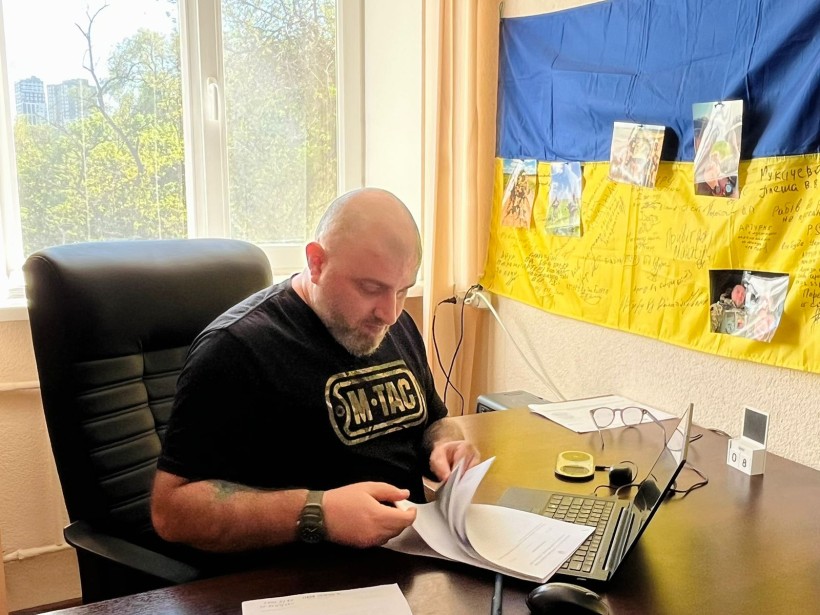 Начальник управління з питань ветеранської політики облдержадміністрації Артур Насібян привітав присутніх та відповів на усі питання що турбували ветеранів, членів їх родин та військовослужбовців