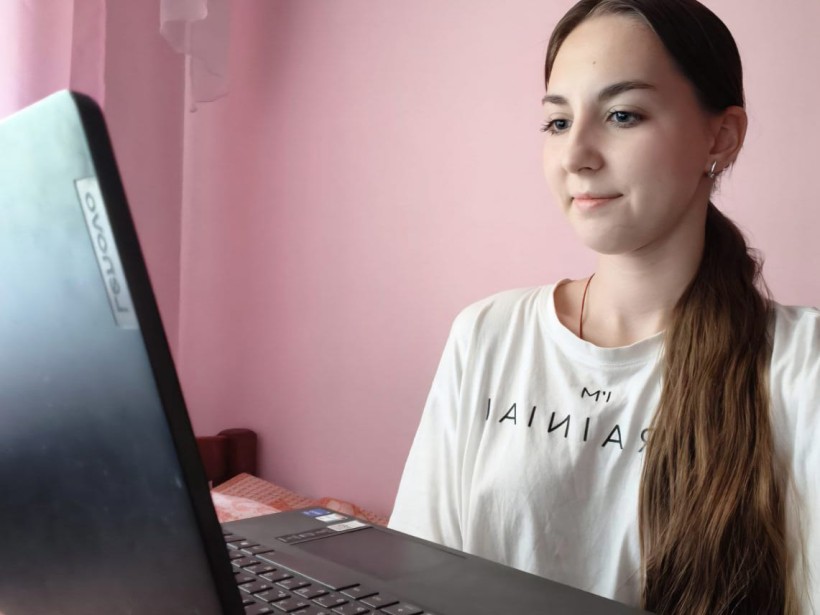 Учасниця заходу