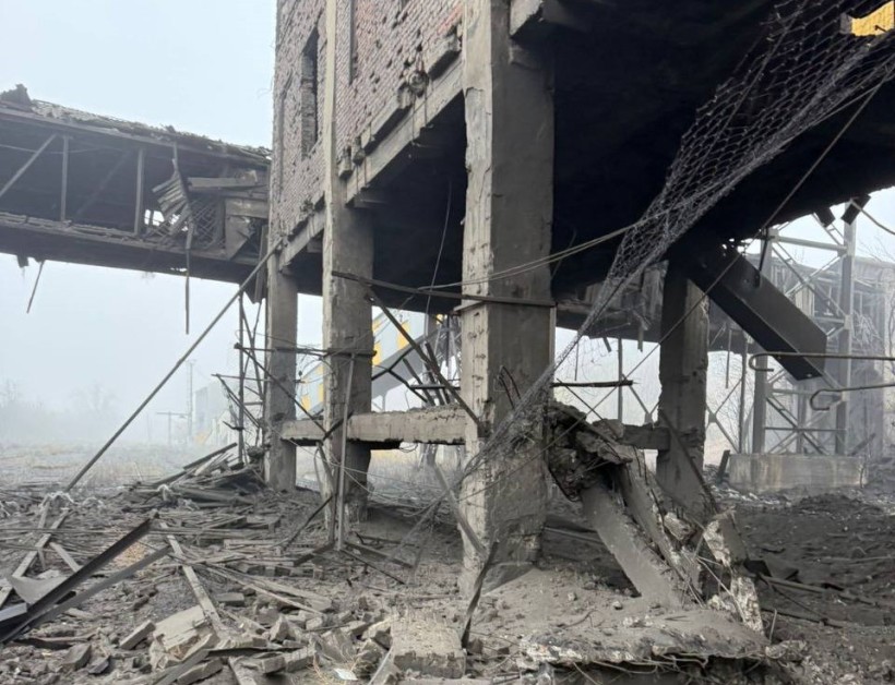 Зруйновані перекриття промислового об'єкту