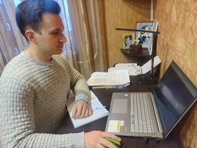 ⁠Учасник заходу