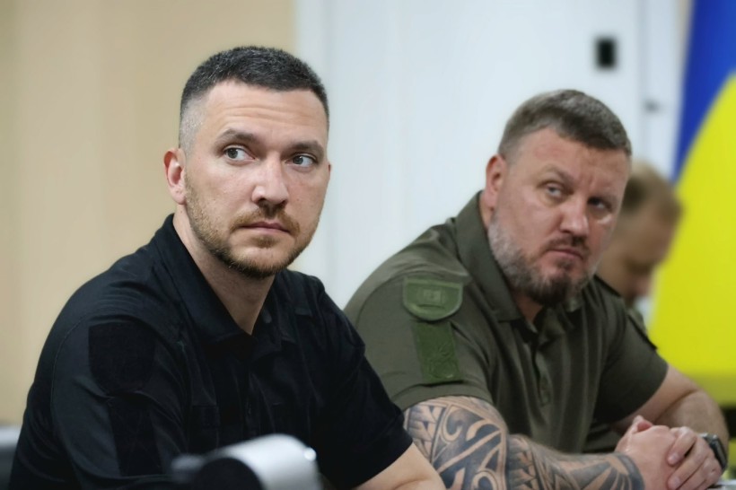 Представники правоохоронних органів беруть участь в засіданні Ради оборони Донеччини.