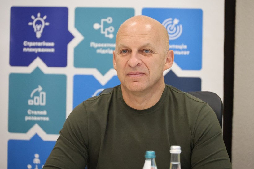 Вадим Філашкін під час зустрічі з молоддю