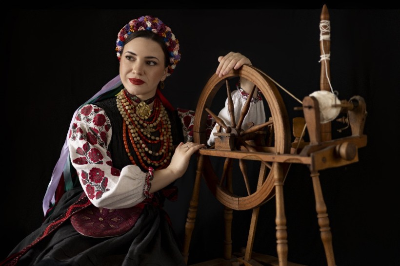 Учасниця обласного конкурсу «Молода людина року – 2025» у номінації «Серце, віддане Донеччині» Людмила Савченко