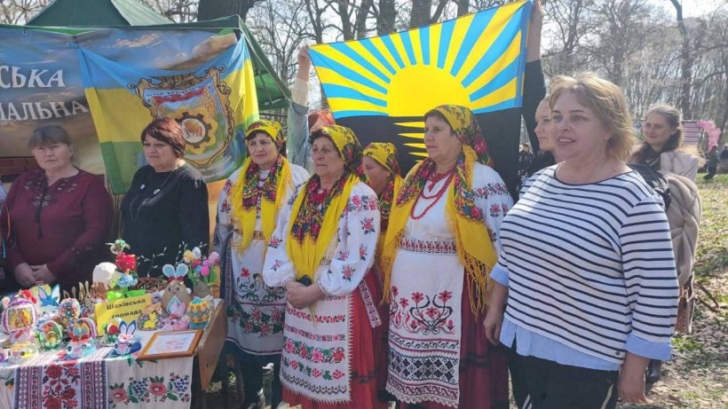 Команда Шахівської громади на фестивалі писанок у Черкаській області