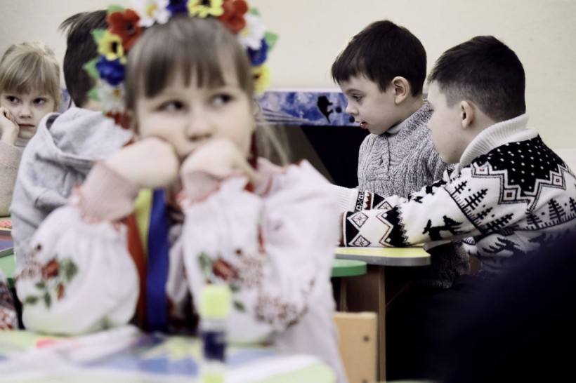 Діти Донеччини отримують подарунки від дітей Словаччини