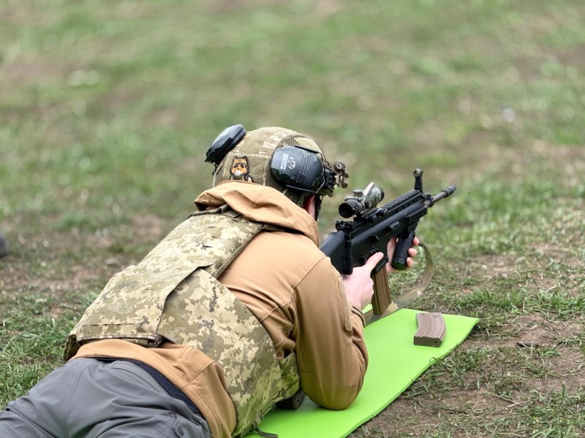 Голова Покровської молодіжної ради відпрацьовує практичні вправи