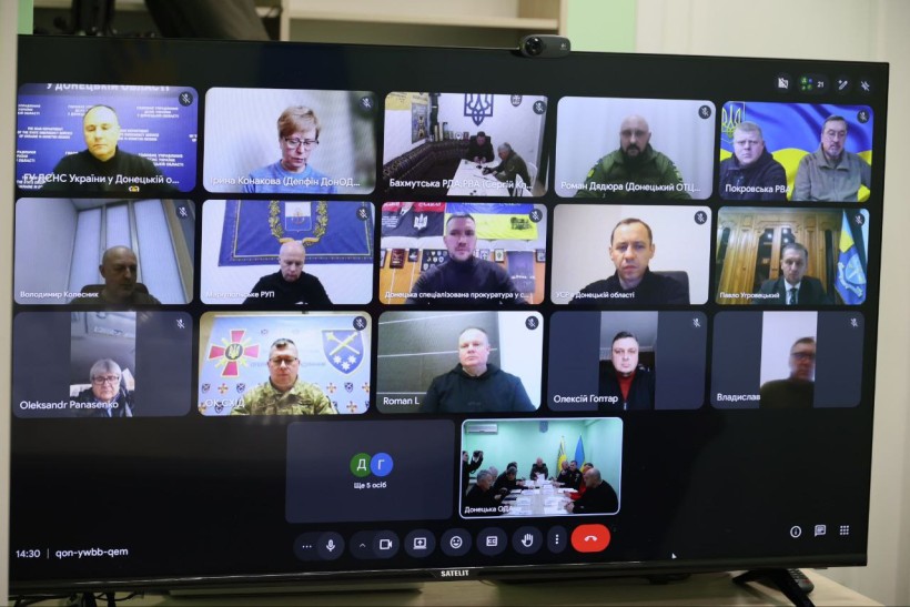 Учасники Ради оборони Донецької області, які приєднались до засідання онлайн