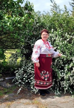 Юлія Виноградова — учасниця обласного конкурсу  «Жінка Донеччини» 2025 року, номінація «Творчиня змін та можливостей»