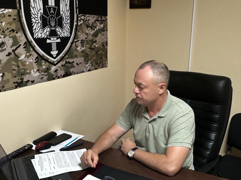 Заступник голови Донецької ОДА Ігор Бойко бере участь у нараді