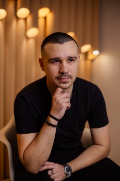 Учасник обласного конкурсу «Молода людина року - 2026» у номінації «Провідники знань» Єгор Сипчук