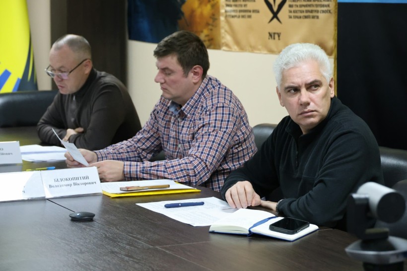 Ігор Бойко, Володимир Білокопитний на засіданні