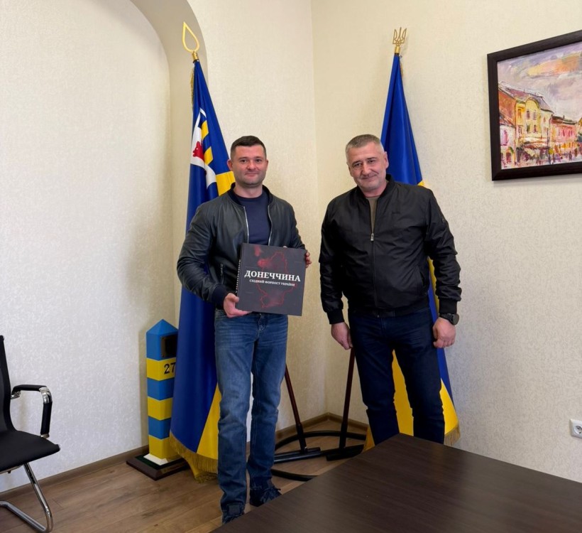 Начальник Сіверської міської військової адміністрації Олексій Воробйов здійснив робочий візит до Мукачівської міської громади, де провів зустріч з головою громади Андрієм Балогою