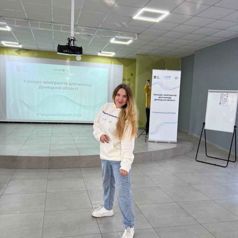 Учасниця обласного конкурсу «Молода людина року – 2025» у номінації «Молодіжний працівник року» Олександра Сисенко