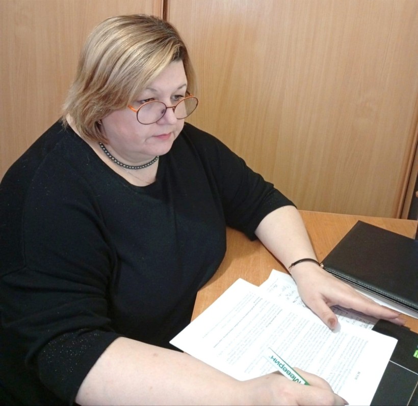 Сущенко Ірина - Заступник начальника Мирноградської міської військової адміністрації – начальник фінансового управління розповідає про забезпечення державними і додатковими соціальними гарантіями ветеранів війни, військовослужбовців, сімей загиблих (померлих або визнаних такими, що пропали безвісті) військовослужбовців, задоволення потреб важкопоранених військовослужбовців, які перебувають на лікуванні в Київській області та проблемні питання, які виникали під час супроводу важкопоранених військовослужбовців, звільнених з полону 05.02.2026 у м. Мирноград