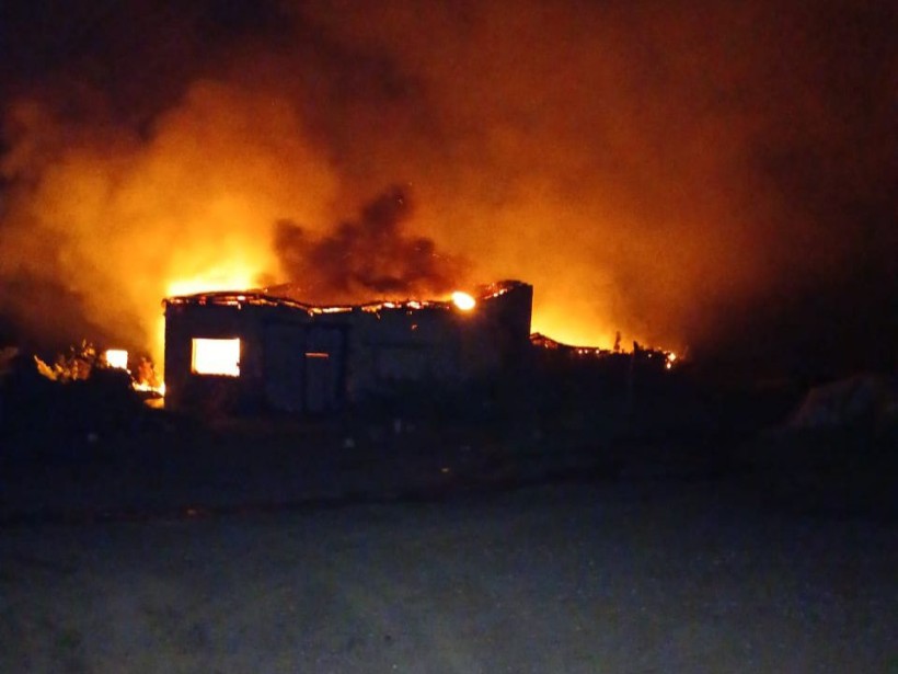 Пожежа на місці ворожого обстрілу