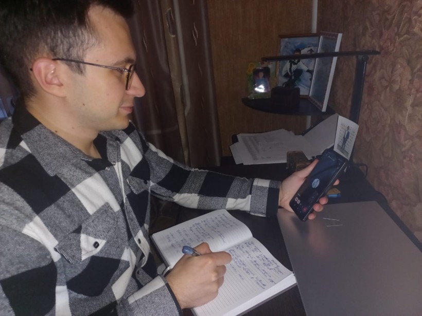 Фахівець управління на робочій зустрічі