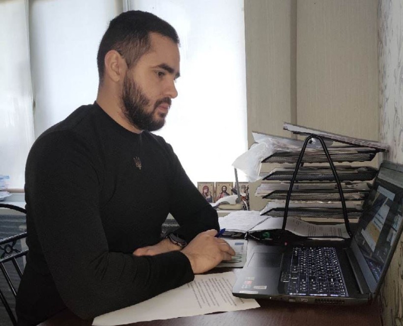 Перший заступник Білозерського міського голови Микола  Прокоф'єв бере участь у зустрічі