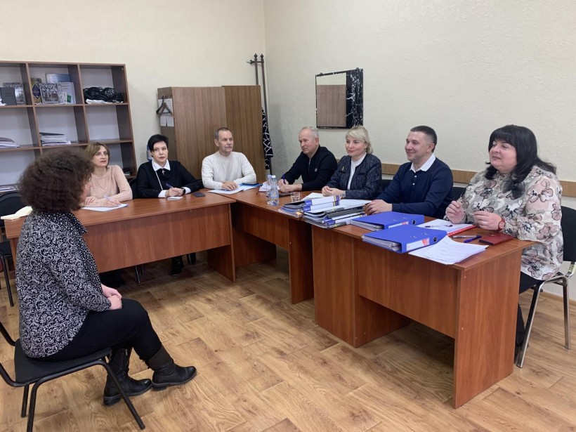 Атестаційна комісія заслуховує викладачів коледжу