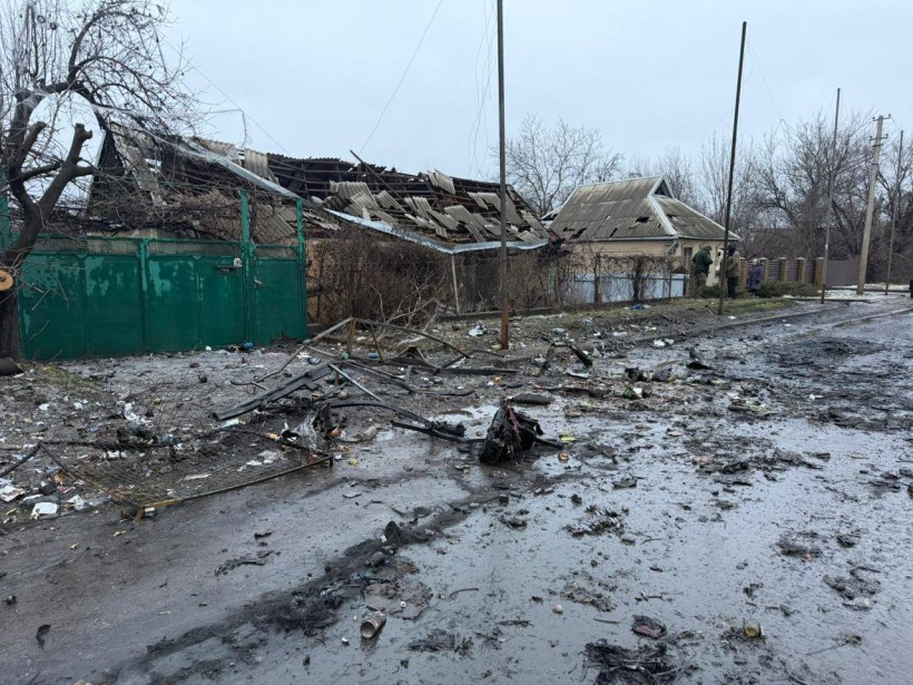 Зруйновані будинки після ворожих обстрілів