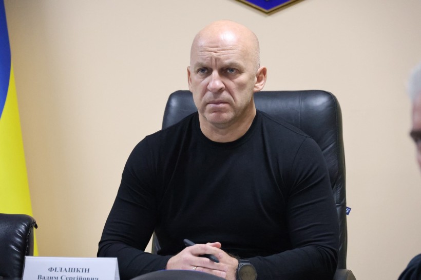 Вадим Філашкін слухає доповіді підлеглих