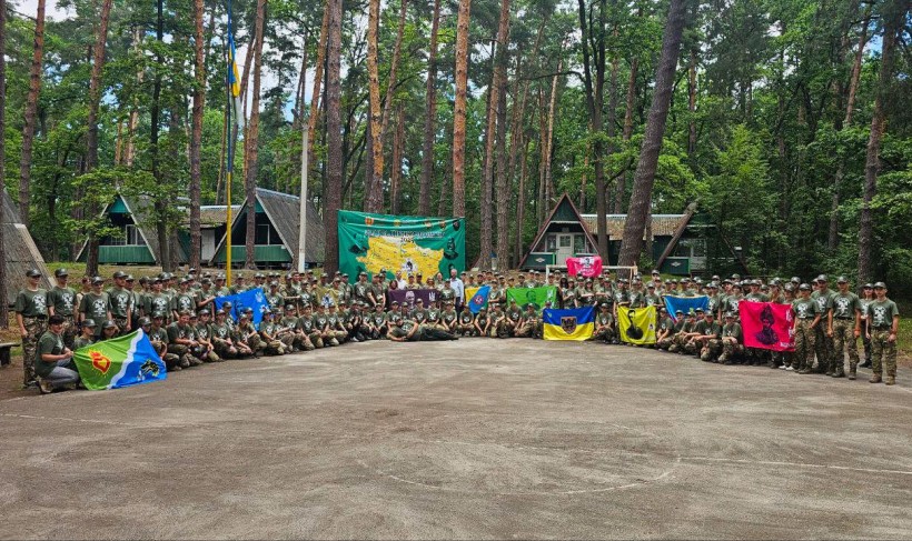 Спільне фото всіх учасників вишколу