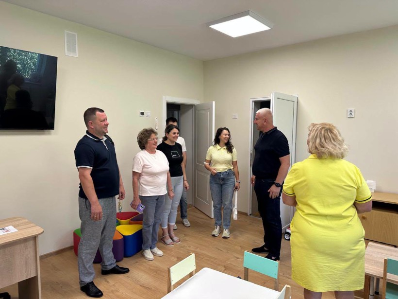 Візит делегації з Донеччини до оновленого дитсадка в Оноківській громаді