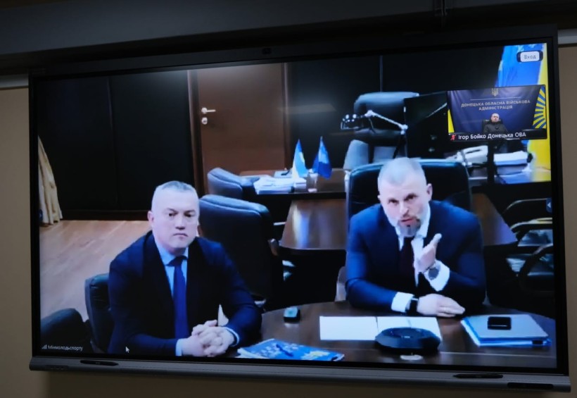 Представники Міністерства.