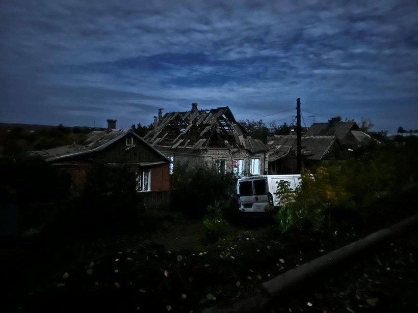 Пошкоджені одноповерхові будинки