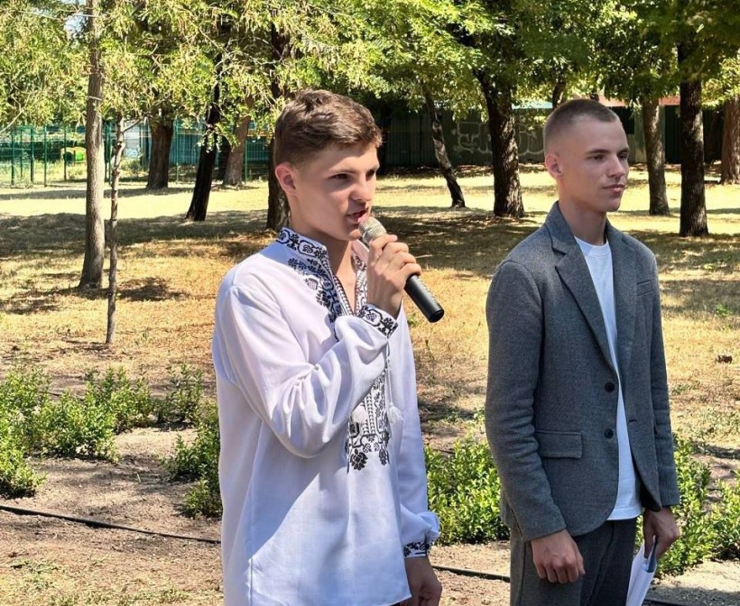 Олександр Левченко, заступник голови молодіжної ради при Мирноградській міській раді розповідає про проєкт