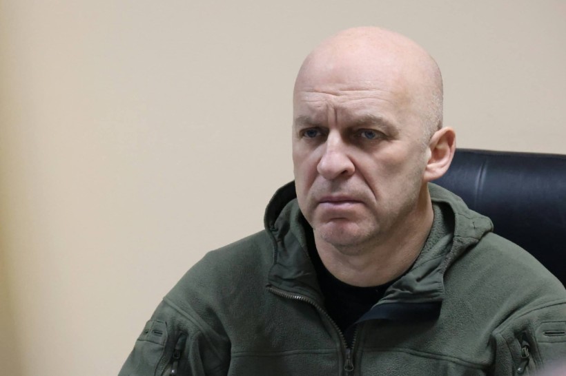 Вадим Філашкін головує під час засідання Ради оборони Донецької області