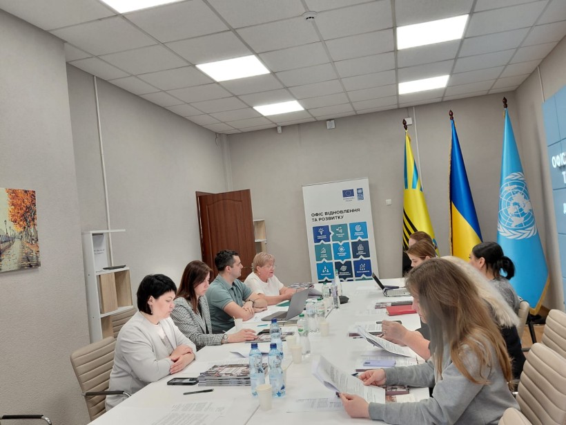 Обговорення проєкту рекомендацій щодо застосування принципів гендерно чутливої комунікації в діяльності Донецької обласної державної адміністрації