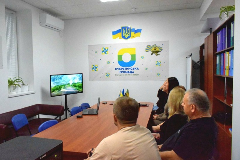 Представники Очеретинської громади на зустрічі з колегами Верхівцевською міською громадою