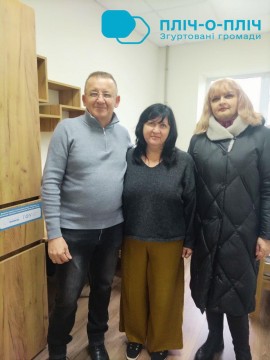 Керівник хабу "Єднання", представниця Хустської громади та переселенка з Покровська, якій допомогли знайти тимчасовий прихисток