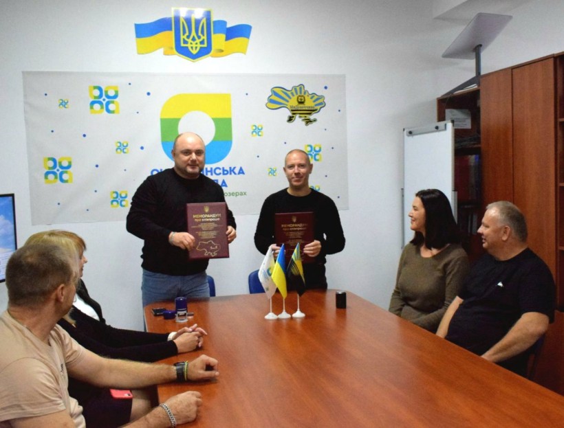 Представники Очеретинської громади на зустрічі з колегами Верхівцевською міською громадою