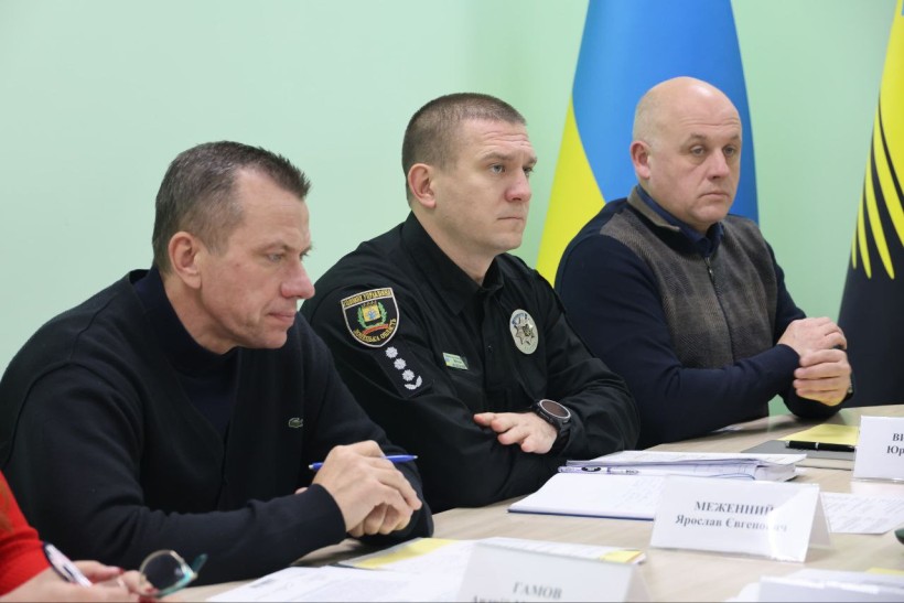 Учасники засідання Ради оборони Донецької області