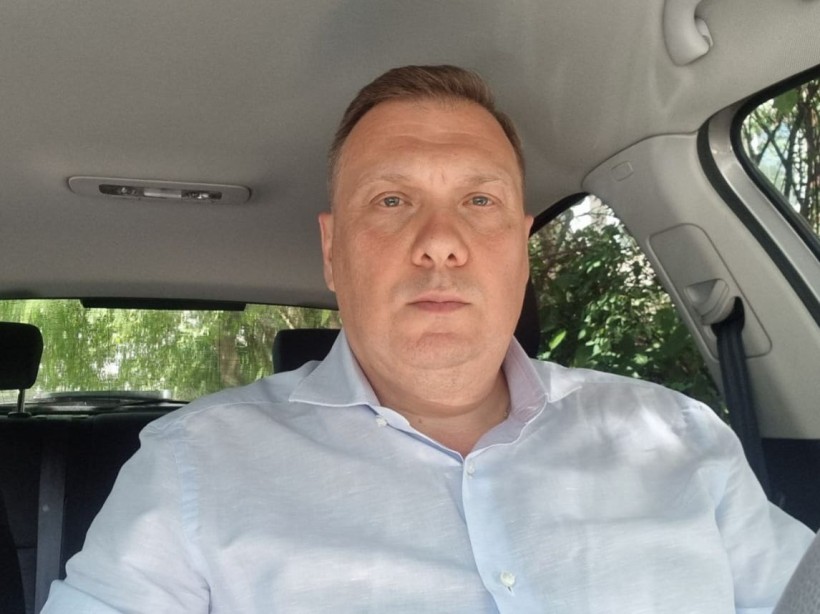 Заступник голови Донецької облдержадміністрації Олександр Шевченко в машині