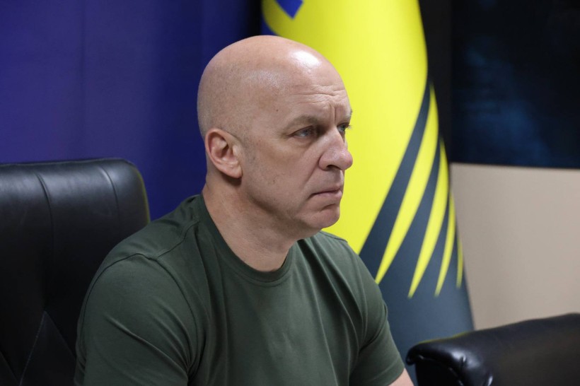 Вадим Філашкін головує під час засідання Ради оборони Донецької області