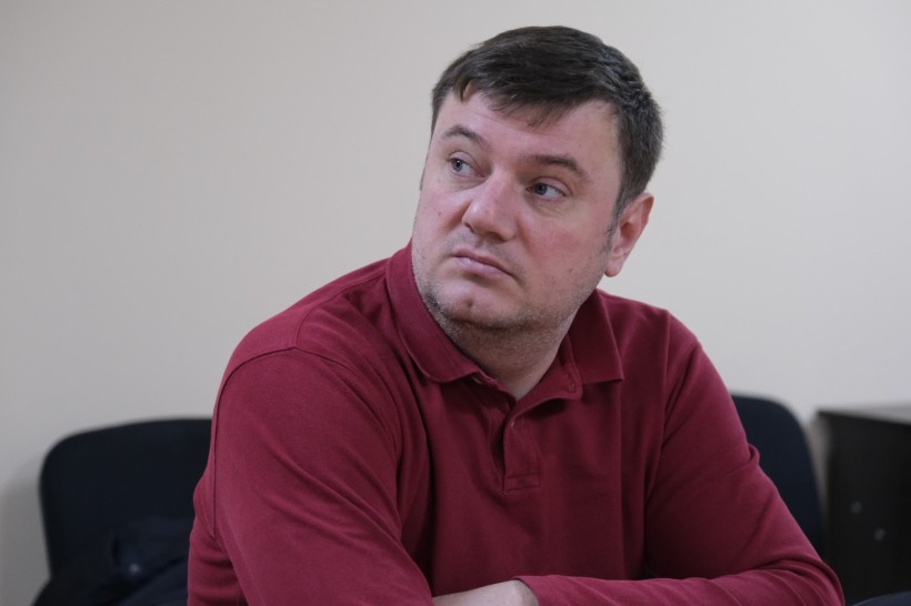 Начальник відділу інформаційно-комп'ютерного забезпечення Володимир Білокопитий на нараді з міністерством 