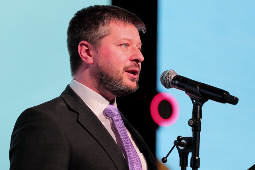 Генеральний директор Українського Червоного Хреста Максим Доценко.