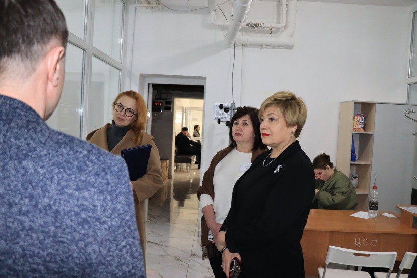 Спілкування делегації.