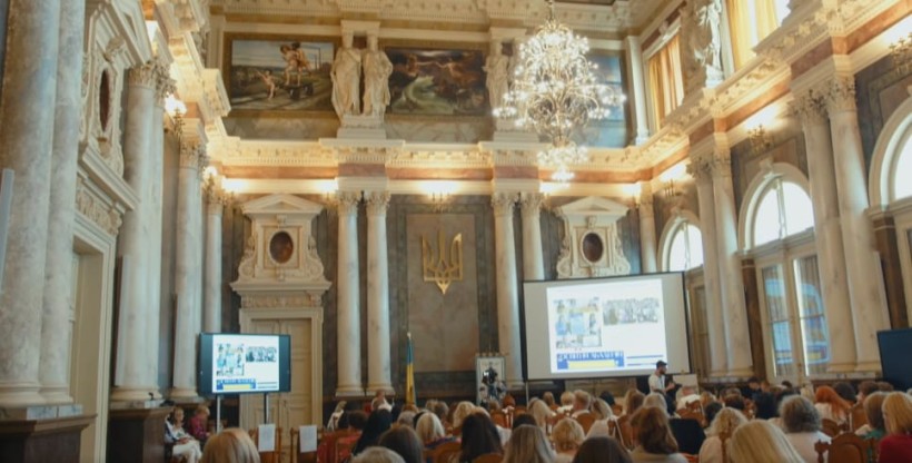 Засідання учасників Освітньої Академії  в залі центрального корпусу Національного університету «Львівська політехніка»