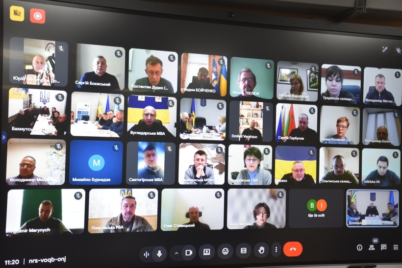 Учасники засідання, які приєднались онлайн