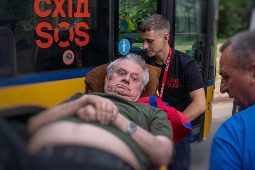 Евакуація маломобільних Благодійним фондом «Схід SOS»