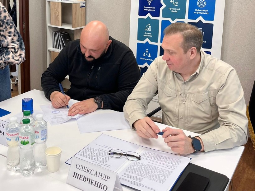 ⁠Заступник голови Донецької облдержадміністрації Олександр Шевченко та начальник управління з питань ветеранської політики  Артур Насібян