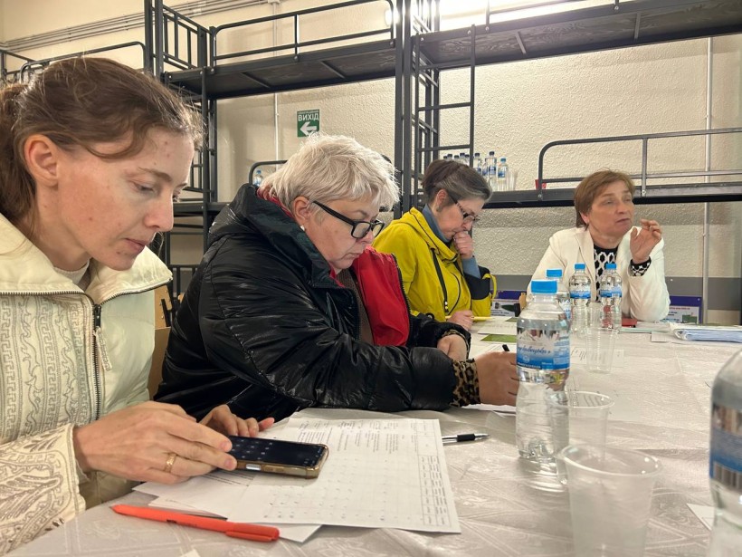 Члени журі науково-практичної конференції "Біологічні дослідження та винахідництво"